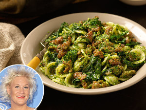 Anne-Burrell-BroccoliRabe-Sausage