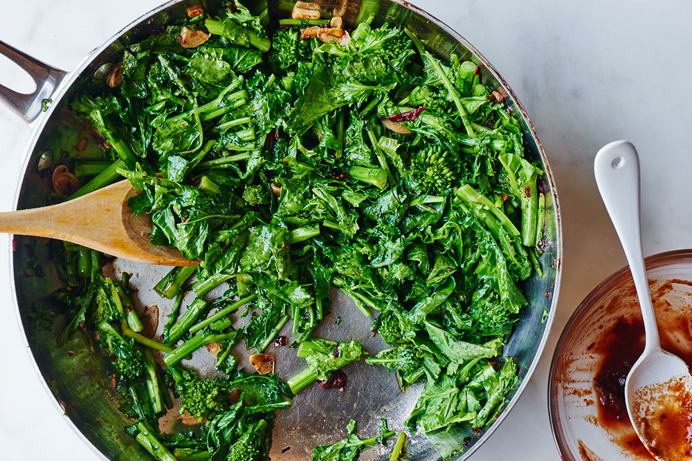 Broccoli Rabe Burrito Bowls with Brown Rice