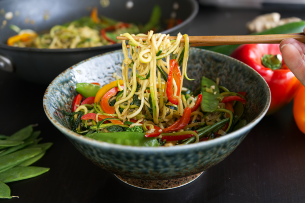 veggie-zoodle-stir-fry-rapini