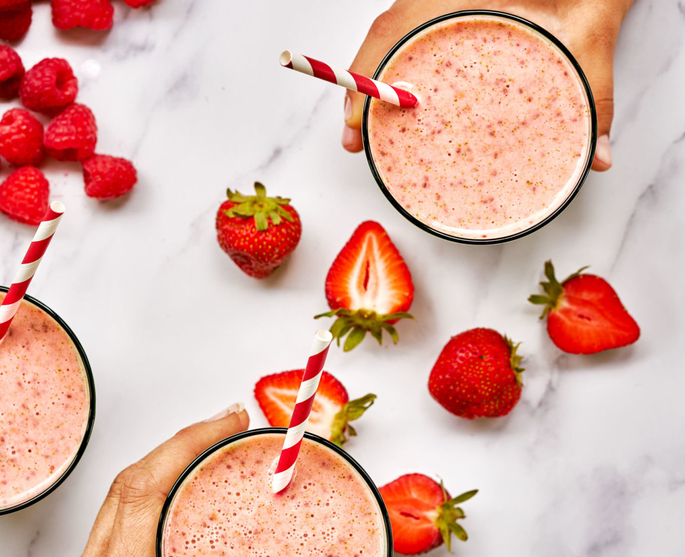 Berry Chia Smoothie with Broccoli Rabe